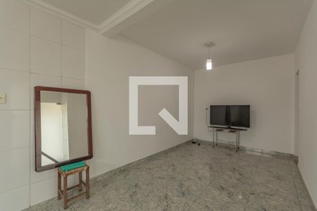 Sala de casa para alugar com 3 quartos, 100m² em Alípio de Melo, Belo Horizonte