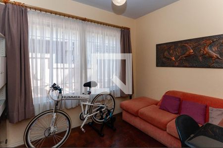 Escritório de casa à venda com 3 quartos, 333m² em Bela Aliança, São Paulo