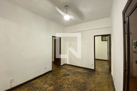 Sala de apartamento para alugar com 2 quartos, 60m² em Centro, Rio de Janeiro