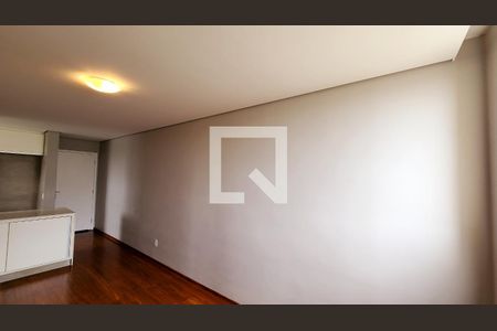 Sala de apartamento à venda com 2 quartos, 55m² em Recanto Quarto Centenario, Jundiaí