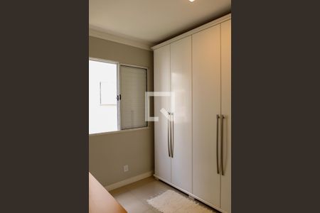 Quarto 2 de apartamento à venda com 3 quartos, 57m² em Novo Osasco, Osasco