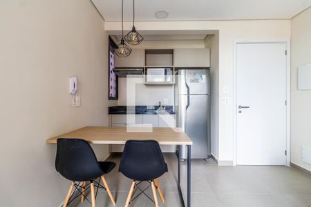 Cozinha de kitnet/studio à venda com 1 quarto, 32m² em Vila Madalena, São Paulo