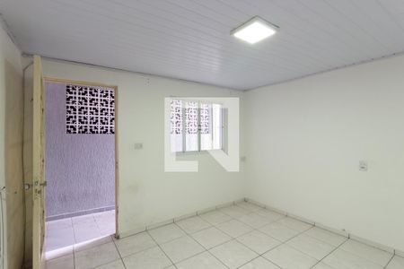 Sala de casa para alugar com 1 quarto, 75m² em Cidade Antônio Estêvão de Carvalho, São Paulo