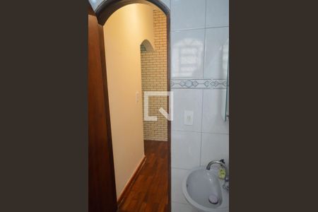 Lavabo de casa à venda com 2 quartos, 180m² em Vila Carrão, São Paulo