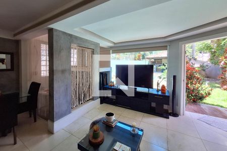 Sala de casa à venda com 3 quartos, 140m² em Maravista, Niterói