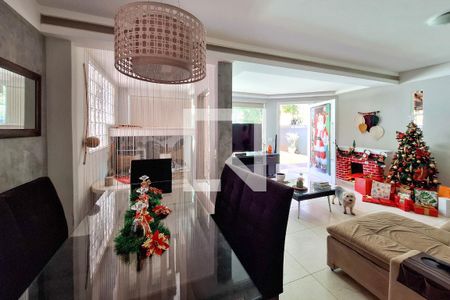 Sala de casa à venda com 3 quartos, 140m² em Maravista, Niterói