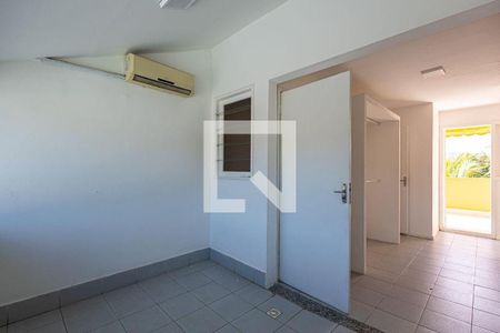 Casa à venda com 3 quartos, 136m² em Camboinhas, Niterói