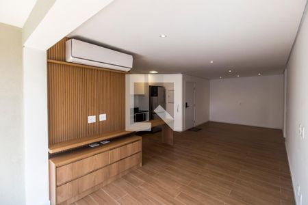 Sala de TV de apartamento para alugar com 3 quartos, 124m² em Alphaville Industrial, Barueri