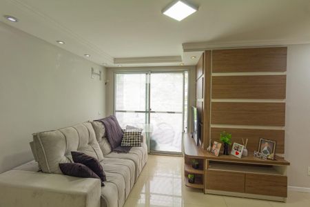 Sala de apartamento à venda com 2 quartos, 48m² em Olaria, Canoas