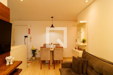 Sala  de apartamento à venda com 2 quartos, 49m² em Parque Edu Chaves, São Paulo