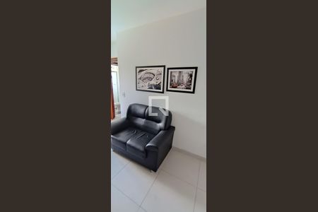 Sala/Cozinha de apartamento para alugar com 1 quarto, 34m² em Vila Suzana, São Paulo