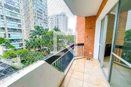 Varanda Sala de apartamento à venda com 4 quartos, 137m² em Pinheiros, São Paulo