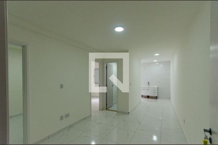 Sala de apartamento para alugar com 2 quartos, 41m² em Vila Santa Edwiges, São Paulo