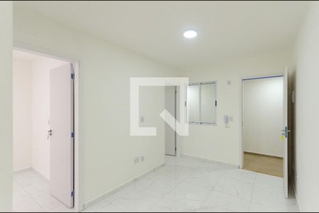 Sala de apartamento para alugar com 2 quartos, 38m² em Vila Santa Edwiges, São Paulo