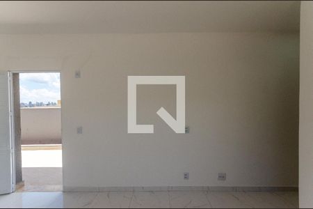 Sala de apartamento para alugar com 1 quarto, 31m² em Vila Santa Edwiges, São Paulo