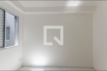 Quarto 2 de apartamento para alugar com 2 quartos, 39m² em Vila Santa Edwiges, São Paulo