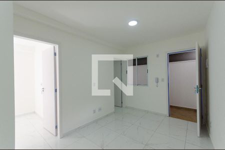 Sala de apartamento para alugar com 2 quartos, 39m² em Vila Santa Edwiges, São Paulo