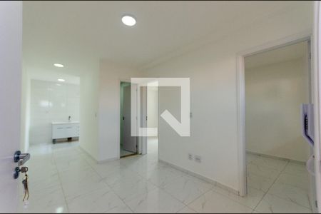 Sala de apartamento para alugar com 2 quartos, 38m² em Vila Santa Edwiges, São Paulo