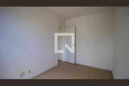 Quarto 1 de apartamento para alugar com 2 quartos, 48m² em Vargem Pequena, Rio de Janeiro