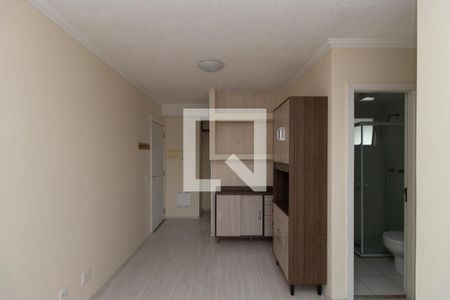 Sala de apartamento para alugar com 3 quartos, 69m² em Parque Edu Chaves, São Paulo