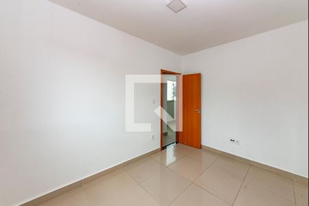 Suíte de apartamento para alugar com 2 quartos, 60m² em Cabral, Contagem