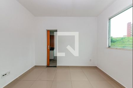 Suíte de apartamento para alugar com 2 quartos, 60m² em Cabral, Contagem