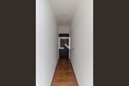 Corredor de Entrada de apartamento à venda com 2 quartos, 64m² em Vila Buarque, São Paulo