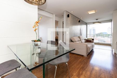 Sala de apartamento à venda com 2 quartos, 62m² em Campo Belo, São Paulo