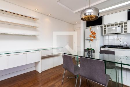 Sala de apartamento à venda com 2 quartos, 62m² em Campo Belo, São Paulo