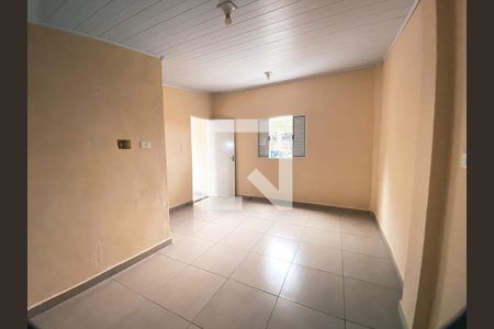 Sala/Quarto/Cozinha de casa para alugar com 1 quarto, 40m² em Rio Pequeno, São Paulo