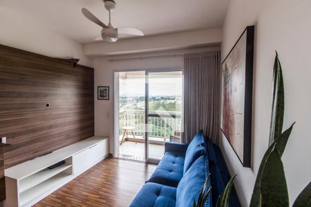 Sala de TV de apartamento à venda com 2 quartos, 67m² em Empresarial 18 do Forte, Barueri