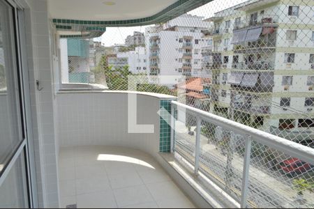 Varanda de apartamento para alugar com 4 quartos, 130m² em Anil, Rio de Janeiro