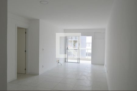 Sala de apartamento para alugar com 4 quartos, 130m² em Anil, Rio de Janeiro