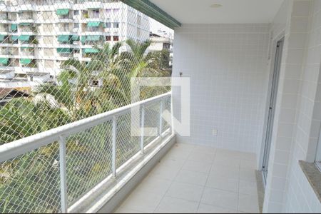 Varanda de apartamento para alugar com 4 quartos, 130m² em Anil, Rio de Janeiro