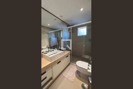 Banheiro de apartamento para alugar com 3 quartos, 143m² em Vila da Saúde, São Paulo