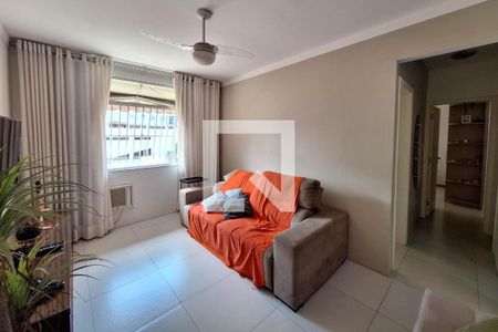 Sala de apartamento para alugar com 2 quartos, 90m² em Santa Rosa, Niterói