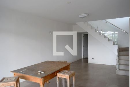 Sala de casa à venda com 3 quartos, 149m² em Sumaré, São Paulo