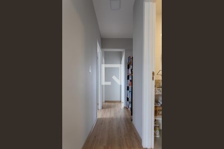 Corredor de apartamento à venda com 3 quartos, 76m² em Candelária, Belo Horizonte