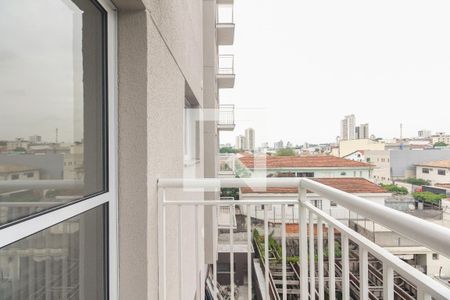 Varanda  de apartamento para alugar com 2 quartos, 43m² em Vila Carrão, São Paulo