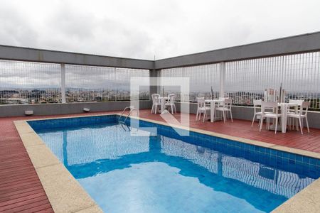 Apartamento à venda com 59m², 2 quartos e 1 vaga Apartamento à venda com 59m², 2 quartos e 1 vagaPiscina