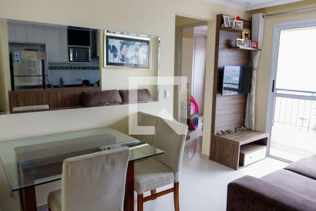 sala de apartamento para alugar com 2 quartos, 48m² em Bussocaba, Osasco