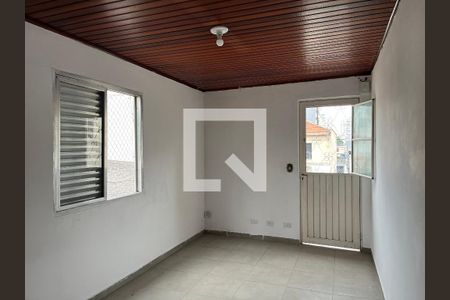 Quarto 2 de casa para alugar com 2 quartos, 60m² em Bela Aliança, São Paulo