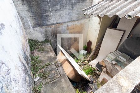 Casa à venda com 250m², 4 quartos e 2 vagas Casa à venda com 250m², 4 quartos e 2 vagasLavanderia