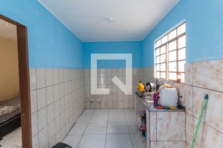 Casa à venda com 250m², 4 quartos e 2 vagas Casa à venda com 250m², 4 quartos e 2 vagasEdícula
