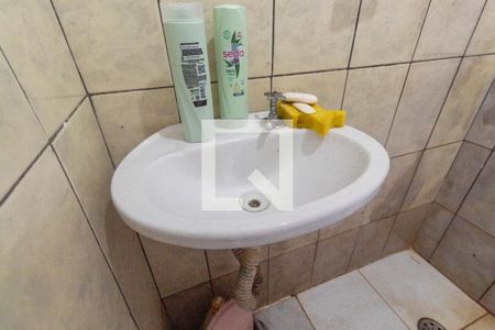 Casa à venda com 250m², 4 quartos e 2 vagas Casa à venda com 250m², 4 quartos e 2 vagasEdícula