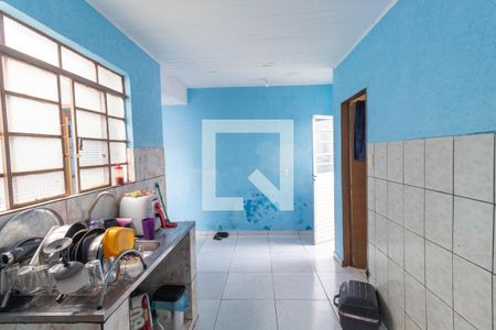 Casa à venda com 250m², 4 quartos e 2 vagas Casa à venda com 250m², 4 quartos e 2 vagasEdícula