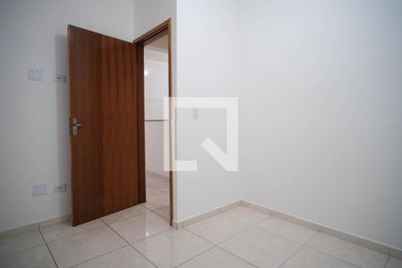 Quarto 02 de apartamento para alugar com 2 quartos, 44m² em Ponte Rasa, São Paulo