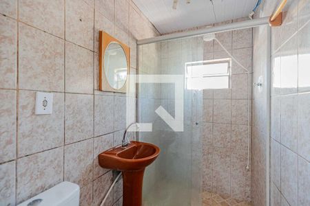 Banheiro de casa para alugar com 1 quarto, 30m² em Vila Nova, Porto Alegre