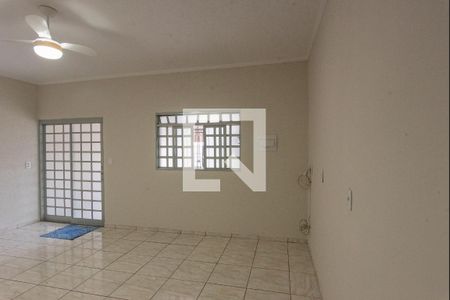 Sala de casa para alugar com 2 quartos, 100m² em Jardim Londres, Campinas