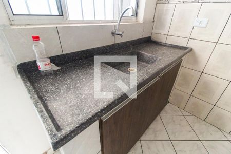 Sala/Cozinha de casa para alugar com 2 quartos, 37m² em Lajeado, São Paulo